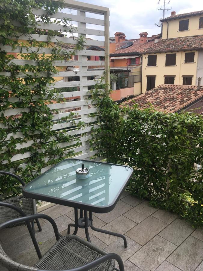 Antonella Gardalake 2 Desenzano del Garda Exteriör bild